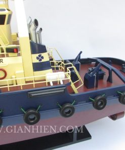 AUSTRAL SALVOR