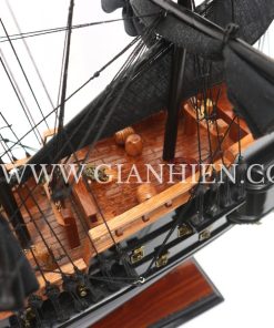 BLACK PEARL