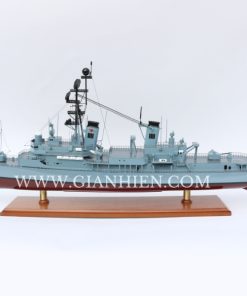 HMAS Brisbane D41 Destroyer
