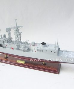 HMAS DARWIN FFG 04