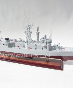 HMAS DARWIN FFG 04