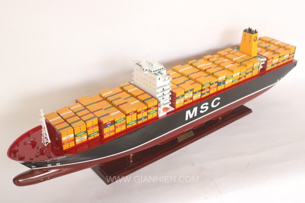 MSC OLIVER-04