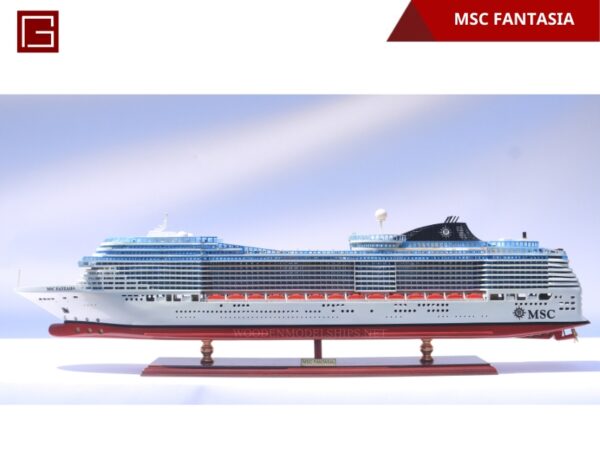 MSC FANTASIA-01
