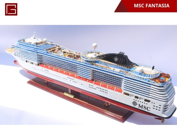 MSC FANTASIA-08