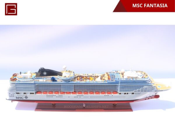 MSC FANTASIA-18