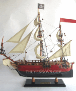 RED RACKHAM'S PIRATE SHIP