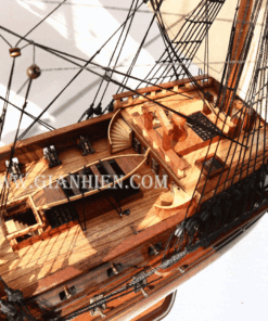 Mô Hình Thuyền Gỗ Lưu Niệm POLTAVA 2