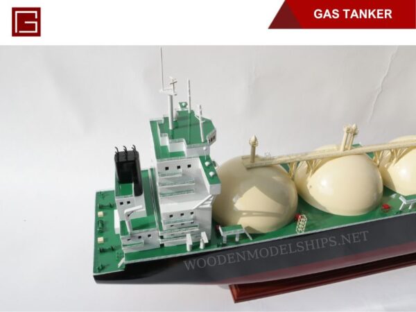 GAS TANKER-07