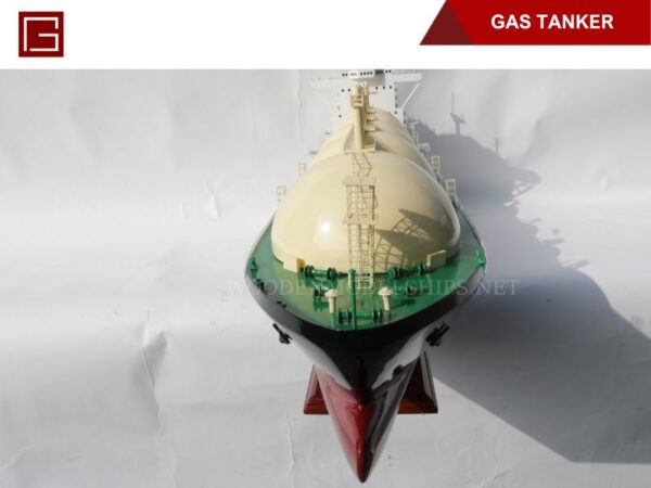 GAS TANKER-11