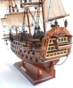 mo-hinh-thuyen-go-hms-victory-40cm-5