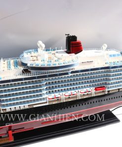 MS QUEEN ELIZABETH