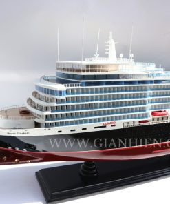 MS QUEEN ELIZABETH
