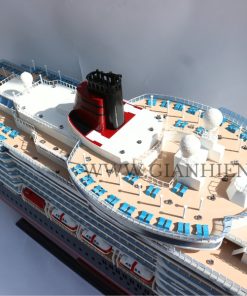 MS QUEEN ELIZABETH