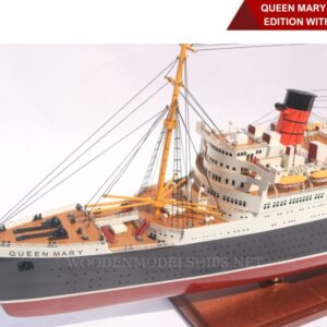 QUEEN MARY SPECIAL EDITION WITH LIGHTS-02