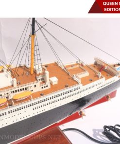 QUEEN MARY SPECIAL EDITION WITH LIGHTS-04