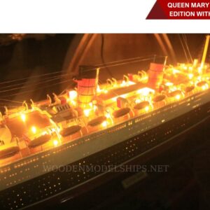 QUEEN MARY SPECIAL EDITION WITH LIGHTS-07