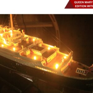 QUEEN MARY SPECIAL EDITION WITH LIGHTS-09