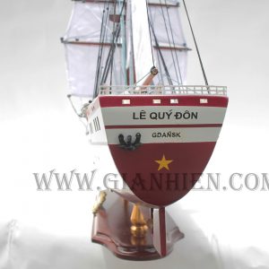 mô hình thuyền gỗ Lê Qúy Đôn 8