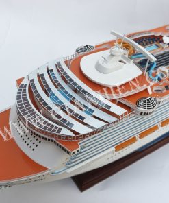tau-thuyen-mo-hinh-bang-go-harmony-of-the-seas-9