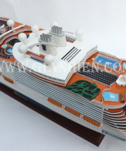 tau-thuyen-mo-hinh-bang-go-harmony-of-the-seas-7