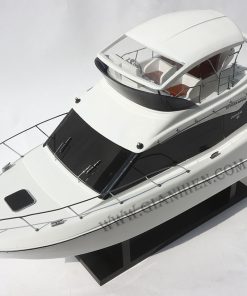 Mô hình Du thuyền hiện đại TOYOTA PONAM 31 2