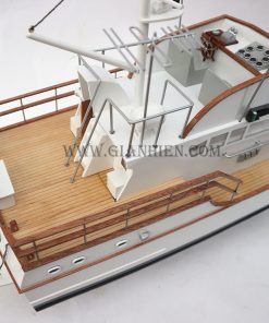 mo-hinh-tau-thuyen-cao-cap-koushin-maruⅡ-65cm-3