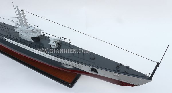 mo-hinh-tau-thuyen-cao-cap-uss-balao-submarine-6