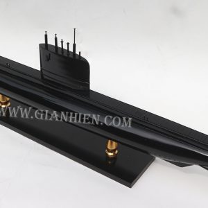 mo-hinh-tau-thuyen-cao-cap-oberon-class-submarines-7