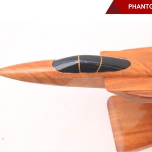 PHANTOM F4-06