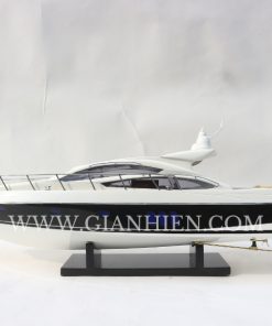 Sunseeker Predator 72