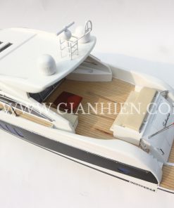 Sunseeker Predator 72