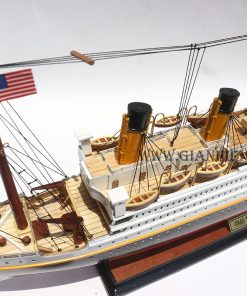 mo-hinh-tau-thuyen-cao-cap-titanic-60cm-2