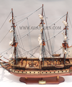 thuyen-buom-go-mo-hinh-uss-constitution-80cm-1