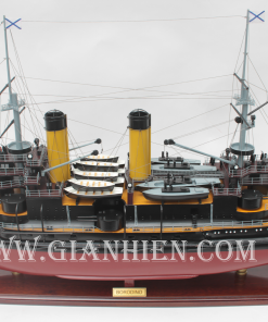 tau-thuyen-mo-hinh-bang-go-borodino-1