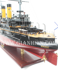 tau-thuyen-mo-hinh-bang-go-borodino-10