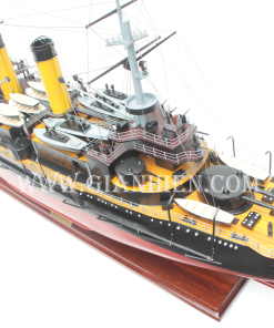 tau-thuyen-mo-hinh-bang-go-borodino-8