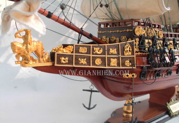 mô hình thuyền buồm trang trí thuyền cổ tại Thuyền gỗ Gia Nhiên
