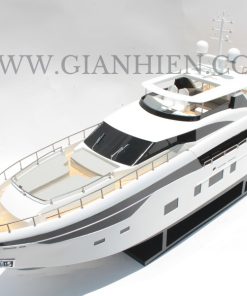 PRINCESS 35M
