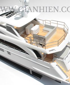 PRINCESS 35M