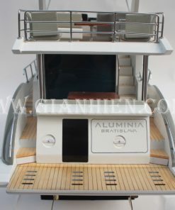 mo-hinh-thuyen-go-azimut-6