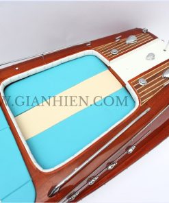 SUPER RIVA LAMBORGHINI