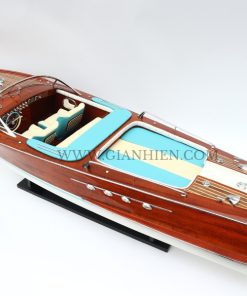 SUPER RIVA LAMBORGHINI
