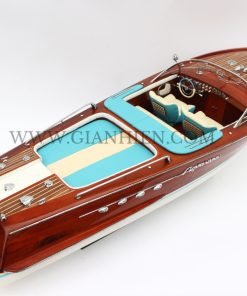 SUPER RIVA LAMBORGHINI
