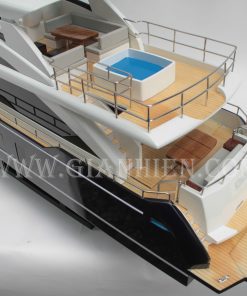 mo-hinh-thuyen-buom-bang-go-princess-superyachts-6