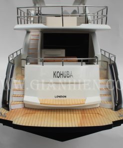 mo-hinh-thuyen-buom-bang-go-princess-superyachts-4
