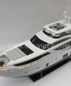 mo-hinh-thuyen-buom-bang-go-princess-superyachts-10