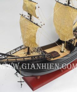 mo-hinh-thuyen-buom-bang-go-victoria-1
