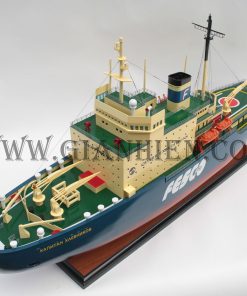 mô hình thuyền gỗ trang trí công ty Gia Nhiên 12