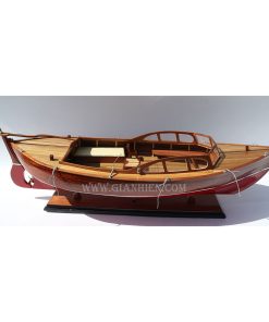 THUYỀN ĐÁNH CÁ - FISHING BOATS