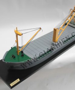 mo-hinh-thuyen-go-trung-bay-stentor-waterline-model-9